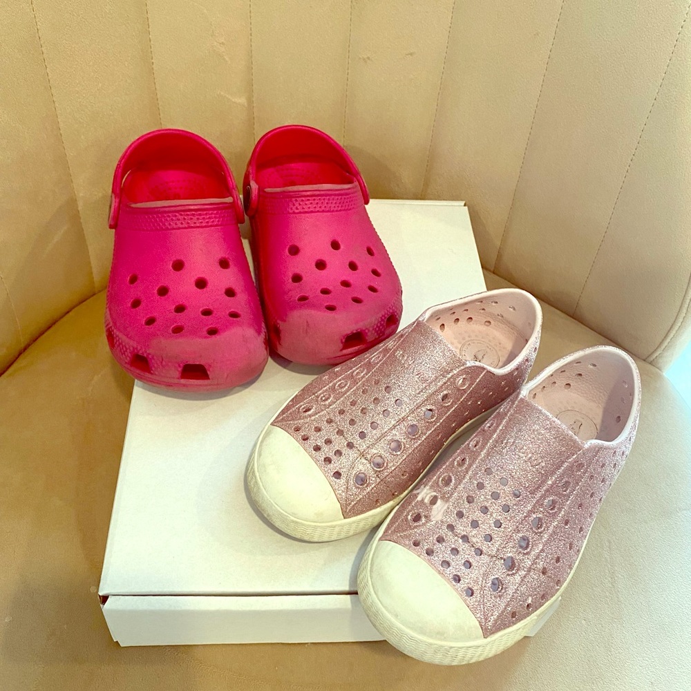 SET of Pink Crocs and Natives - Size 9